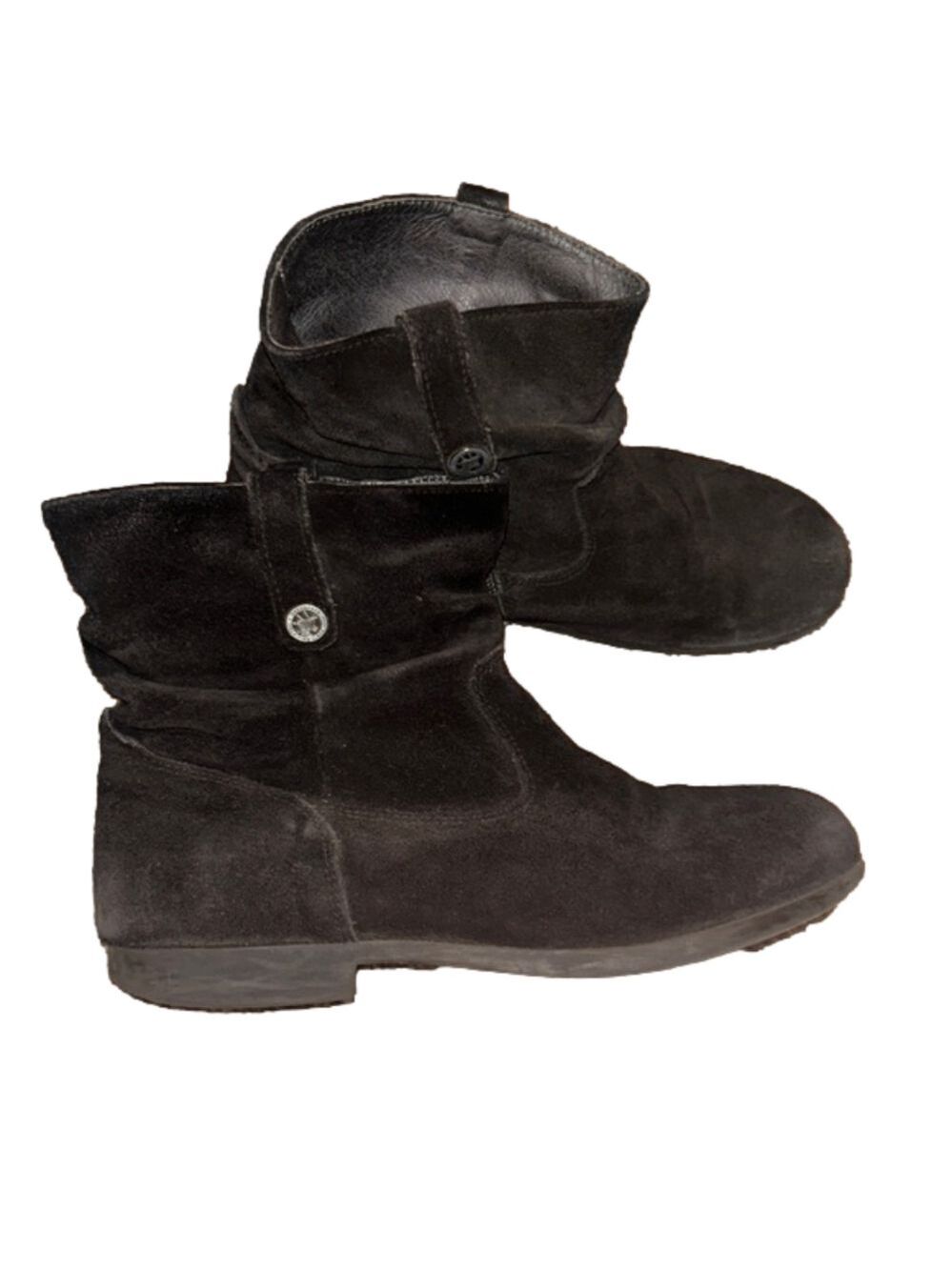 Birkenstock Women's Sarnia Waxed Suede Boot